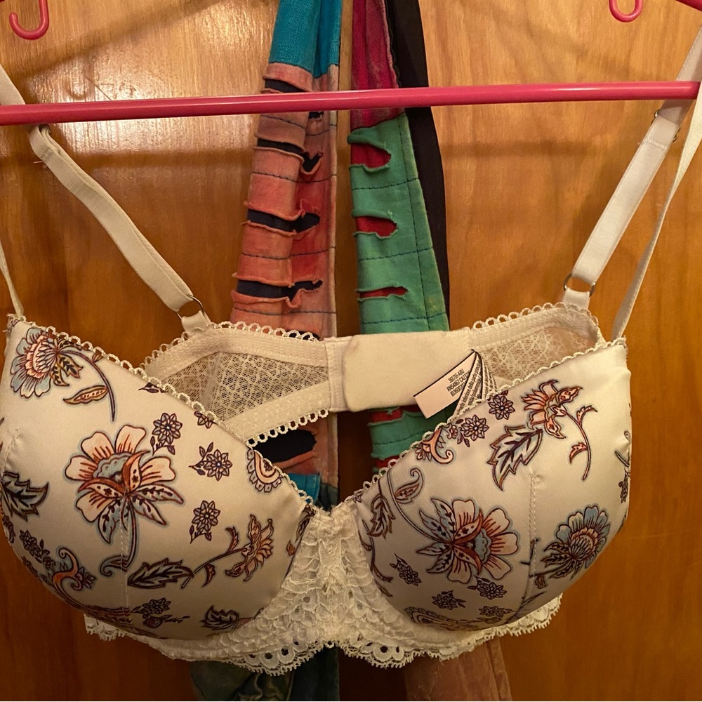 Bra